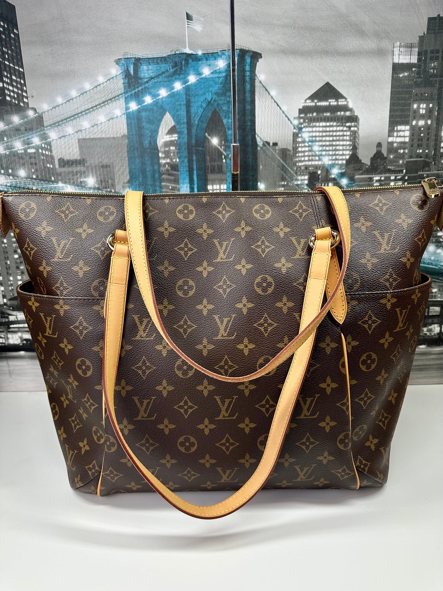 Louis Vuitton Totally GM Monogram