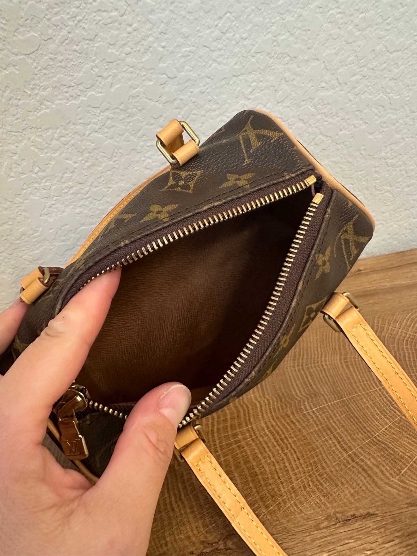 Papillon 19 Monogram Hard to Find