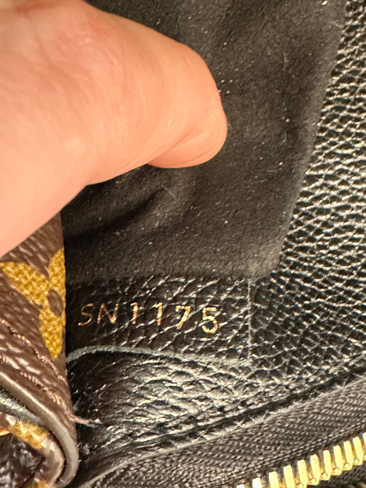 Pallas BB Noir Black