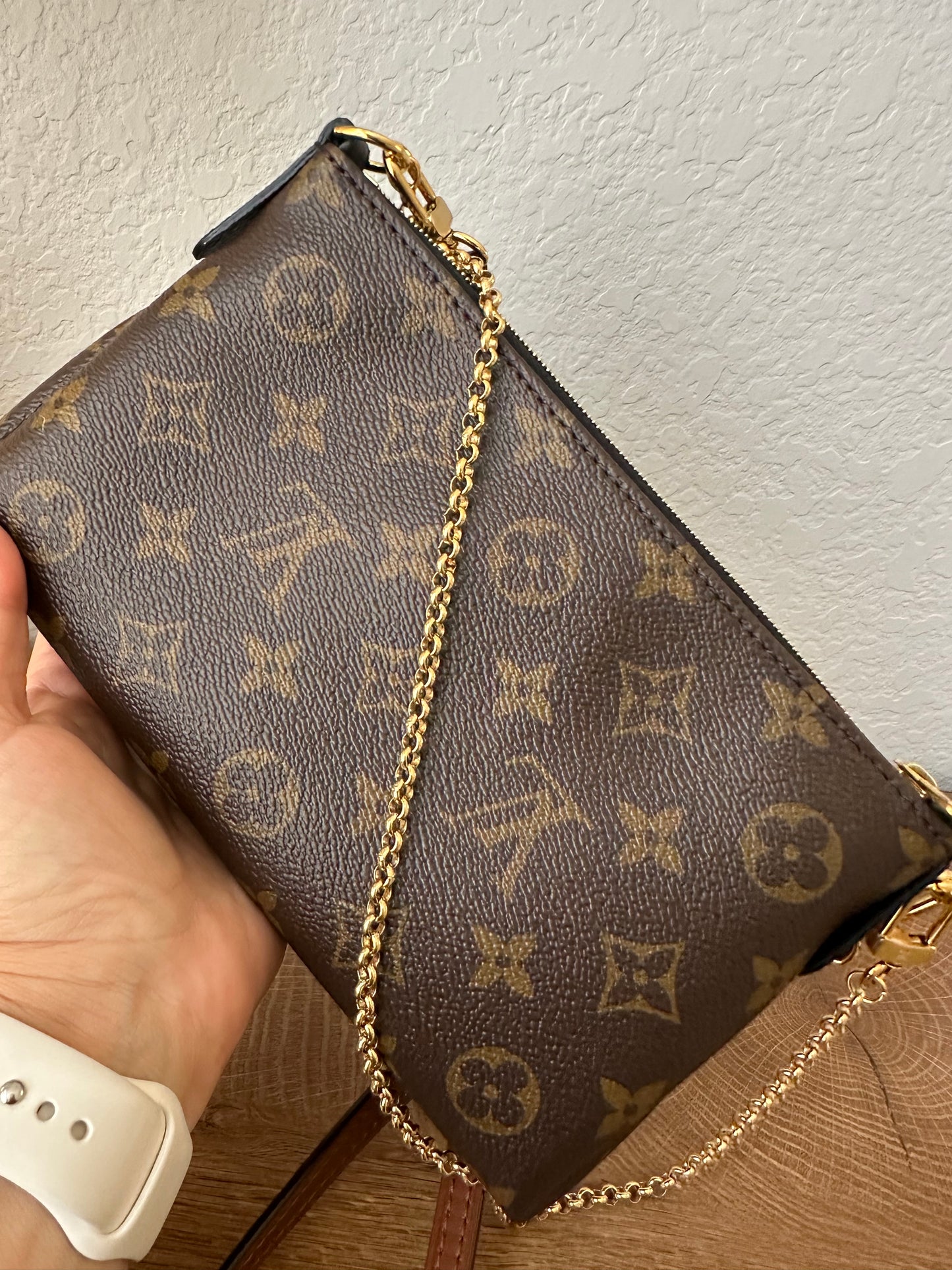 Pallas Clutch Crossbody
